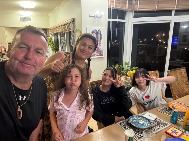 ケアンズでのホームステイと語学研修を楽しむ新潟市の子ども英会話スクール生徒